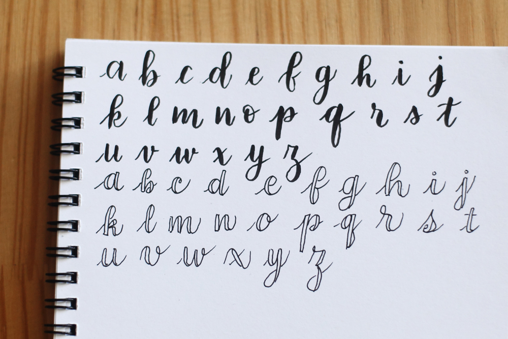 alphabet complet en fausse calligraphie